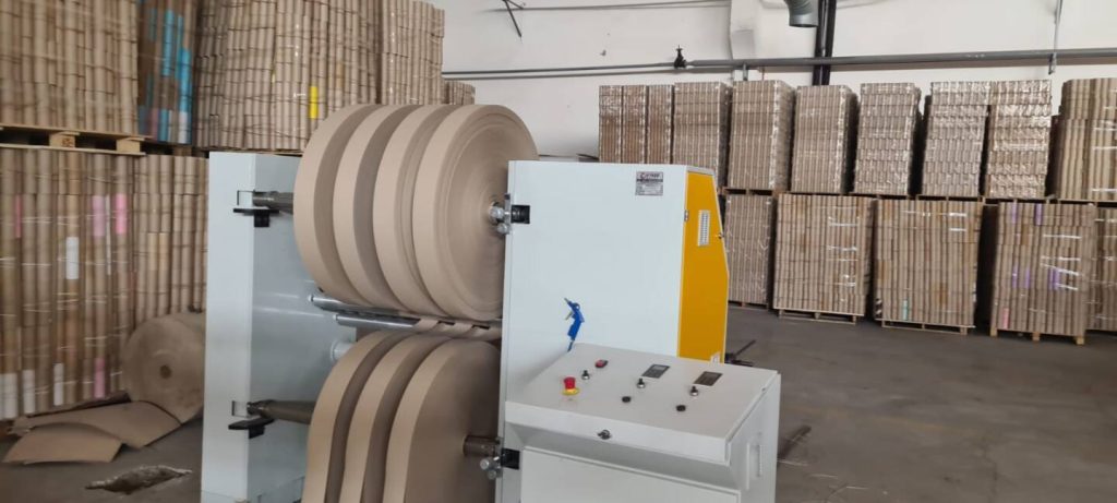 stanok dlya prodolnoy rezki rulonnoybumagi